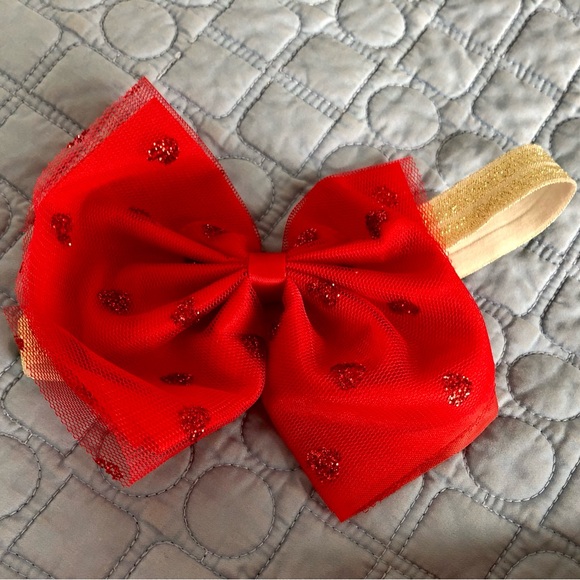 Little girl’s Valentine red w/ glitter hearts tutu and matching headband - Picture 4 of 4